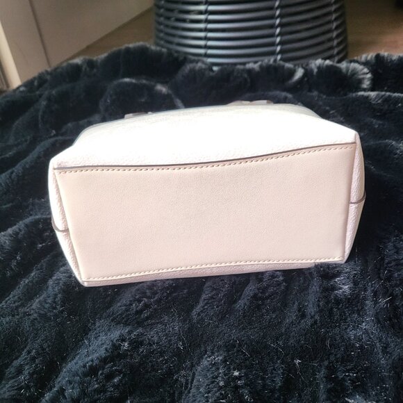 Coach City mini tote bag in signature canvas - Picture 4 of 4